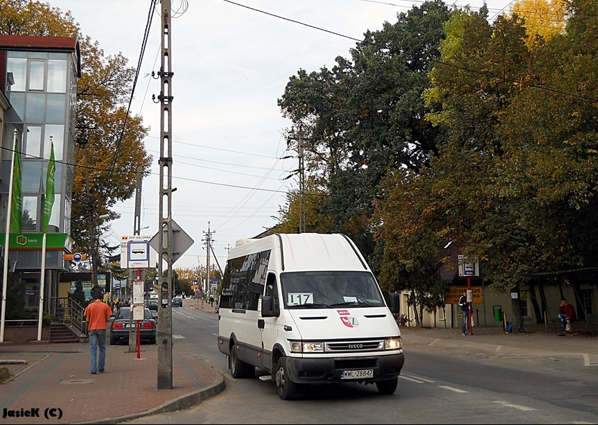 WWL 28847
L17 najbardziej mi się spodobała ze wszystkich linii gminnych. Czyste, zadbane i dobrze oznakowane wozy oraz mili kierowcy-to przymiotniki najodpowiedniejsze do opisania tej linii.
Słowa kluczowe: VisAtractiva WWL28847 L17 Zielonka