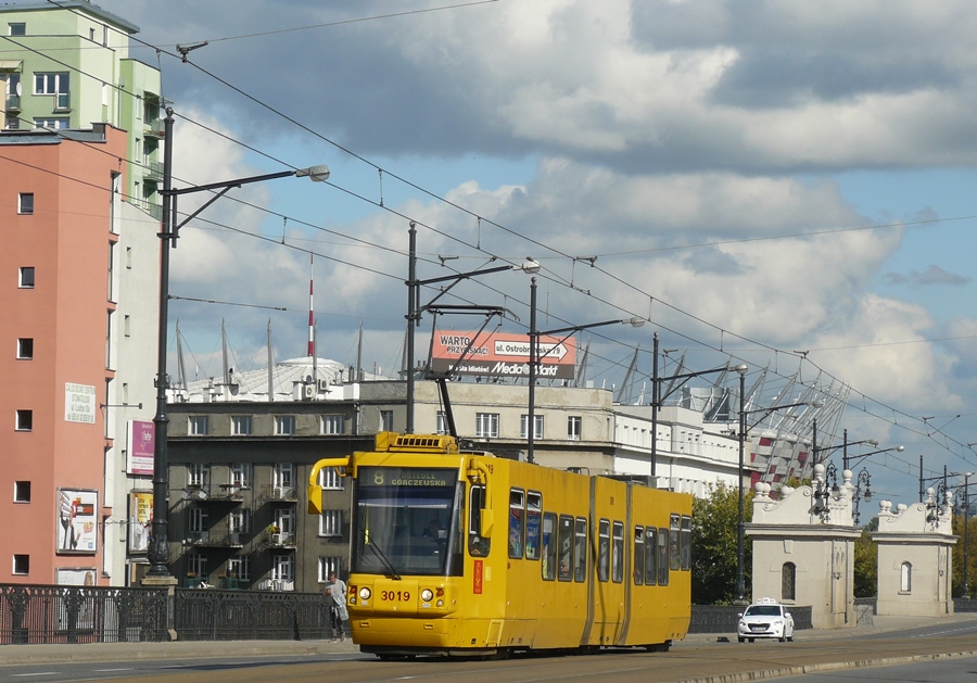 3019
Słowa kluczowe: 116Na/1 3019 8 AlejeJerozolimskie