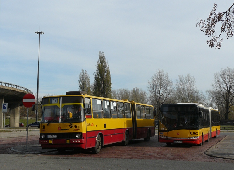 5690
W tym roku na ikarusy wyjechały na 171: 5690 na 171/2 i 5711 na 171/11.
Słowa kluczowe: IK280 SU18 5690 8362 171 Torwar WS2012