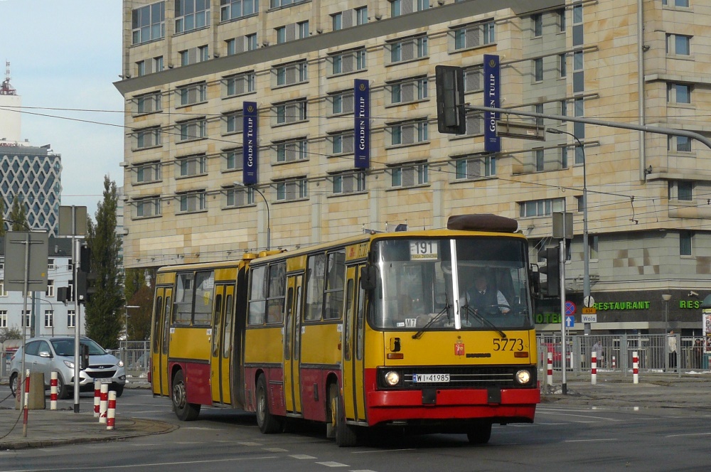 5773
Słowa kluczowe: IK280 5773 191 PlacZawiszy WS2012