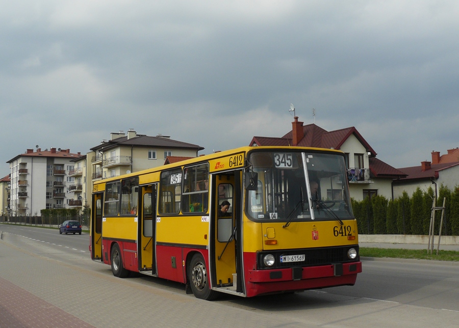 6412
Ikarus w Ząbkach
Słowa kluczowe: IK260 6412 345 Ząbki Maczka