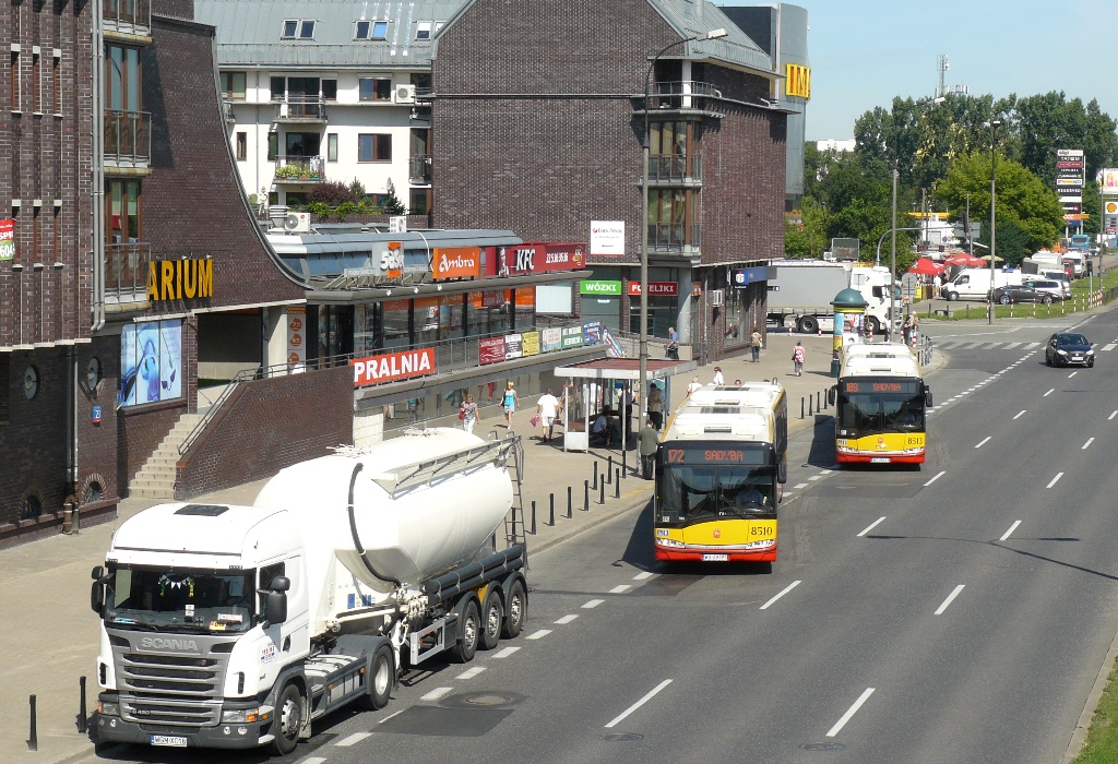 8510
Za tytułowym wozem jedzie 8513 jako 189/025A.
Słowa kluczowe: SU18 8510 172 Powsińska