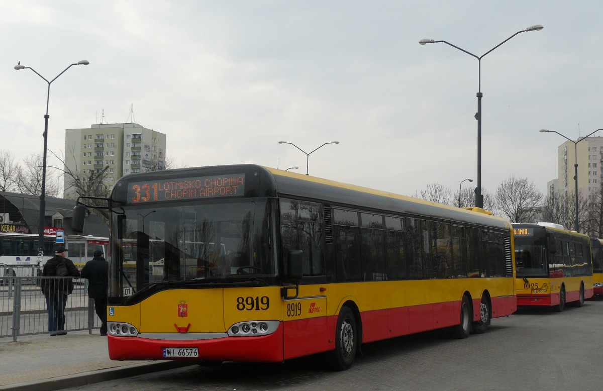 8919
Słowa kluczowe: SU15 8919 331 MetroWilanowska