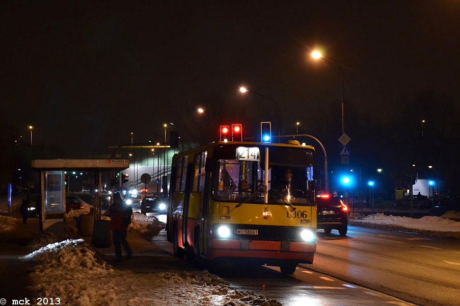 6306
Dziś na 214 jeździły sobie 2 Ikary w nowym :D
Słowa kluczowe: IK260 6306 214 Świderska