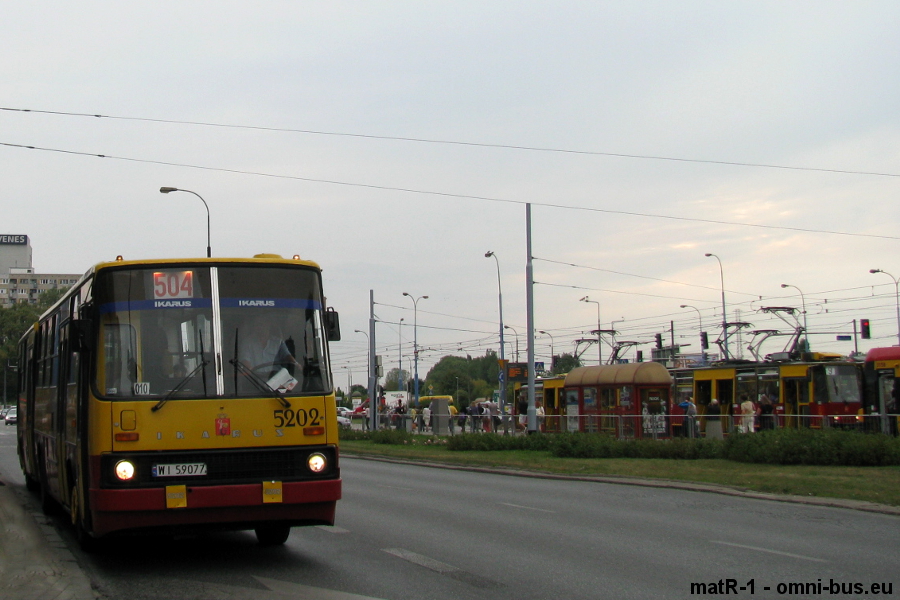 5202
Ze specjalną dedykacją dla Prospera5250 . Myślę że stówa będzie wykonana już nowym aparatem. Można poczuć te 310 KM. Wóz szybki, zrywny i... fotogeniczny. Kierowca zastosował "trasę zmienioną" .
Słowa kluczowe: IK280 5202 504 PlacZawiszy