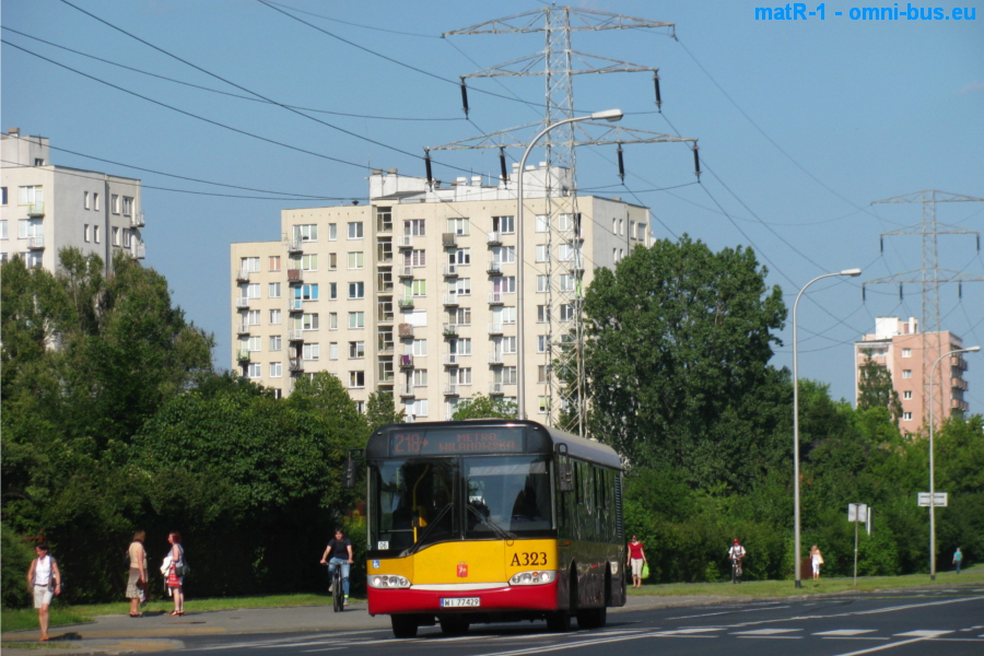 A323
Urbinetto na (jeszcze długiej) 218. Taka mini-panoramka. Podoba się?
Słowa kluczowe: SU10 A323 218 Woronicza