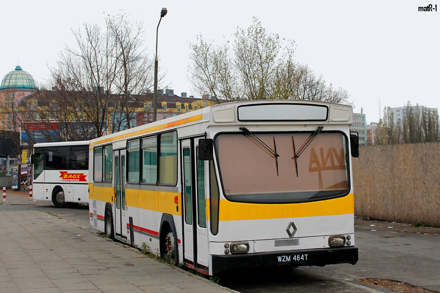 WZM 484T
W ramach ciekawostki. Takie "cudo" stoi przy Muzeum Kolejnictwa.
Słowa kluczowe: PR100 WZM484T Towarowa PlacZawiszy