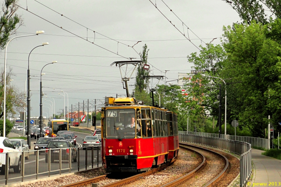 1172+1173
Jest i druga tramwajowa linia zastępcza i na niej również najstarszych przedstawicieli warszawskich tramwajów nie zabrakło.
Słowa kluczowe: 105Na 1172+1173 75 Andersa