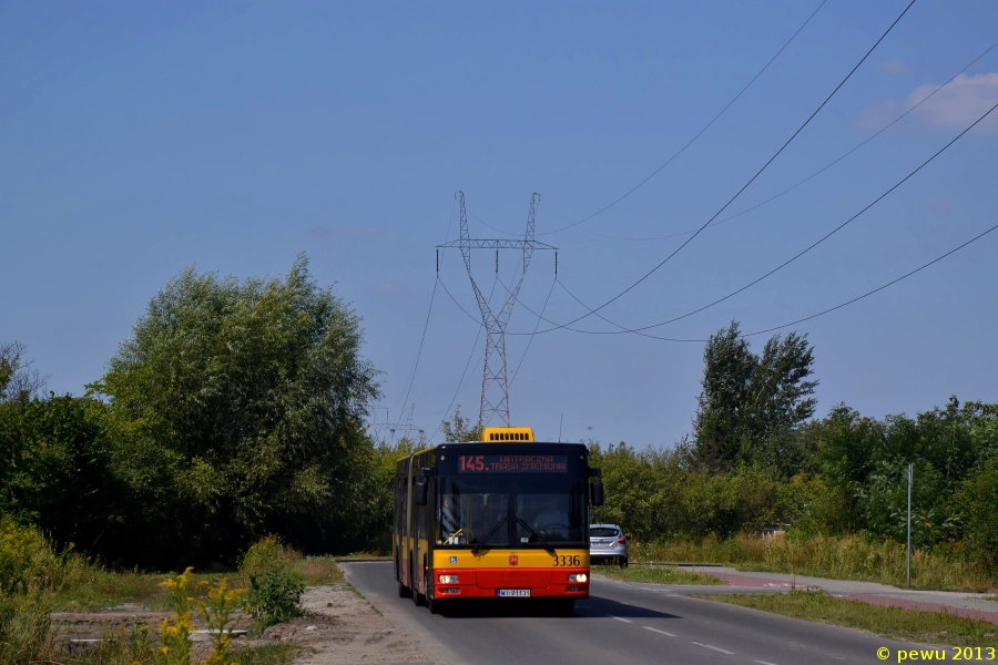 3336
Kolejny z serii weekendowych objazdów, czyli objazd remontowanej ul. Piłsudskiego w Ząbkach. Ulica ks. Zycha znajduje się na samym skraju Ząbek i po jej zachodniej stronie znajduje się dosłownie nic :P
Słowa kluczowe: NG313 3336 145 ksZycha Ząbki