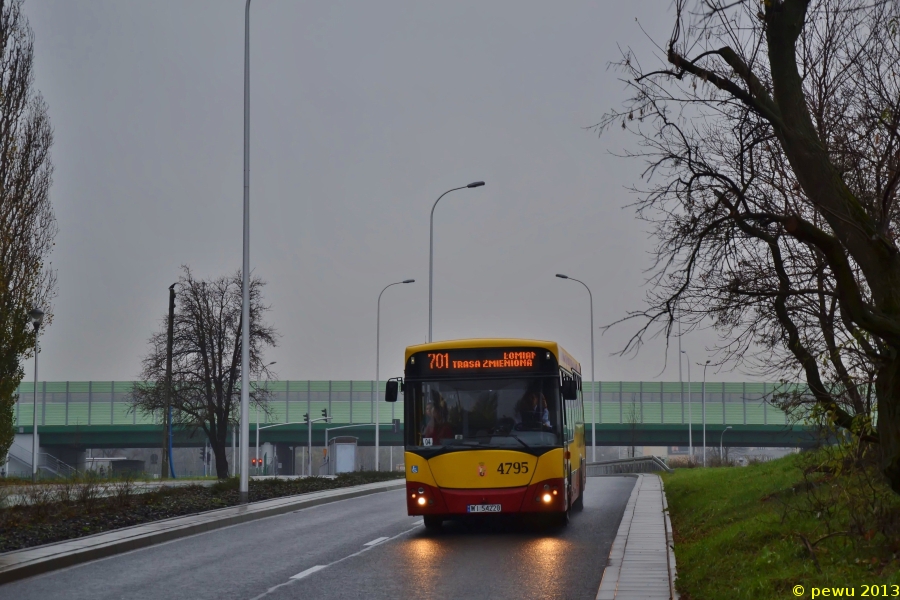 4795
Gniotek na objeździe remontowanej ulicy Wólczyńskiej.

Ostatnio pogoda na zdjęcia paskudna, nawet się z domu wychodzić nie chce :/
Słowa kluczowe: M121M 4795 701 Marymoncka