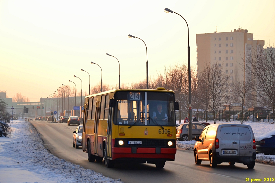 6306
Ikarus na 214 w porannym słońcu...
Słowa kluczowe: IK260 6306 214 Świderska