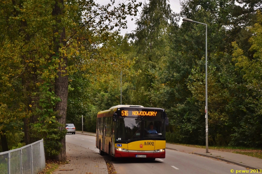 A002
Nowość z połowy września czyli mobilisowa dwunastka na 516. Planowo powinna być ze starego kontraktu, jednak bardzo często widuję tu nowsze.
Słowa kluczowe: SU12 A002 516 Dzierzgońska