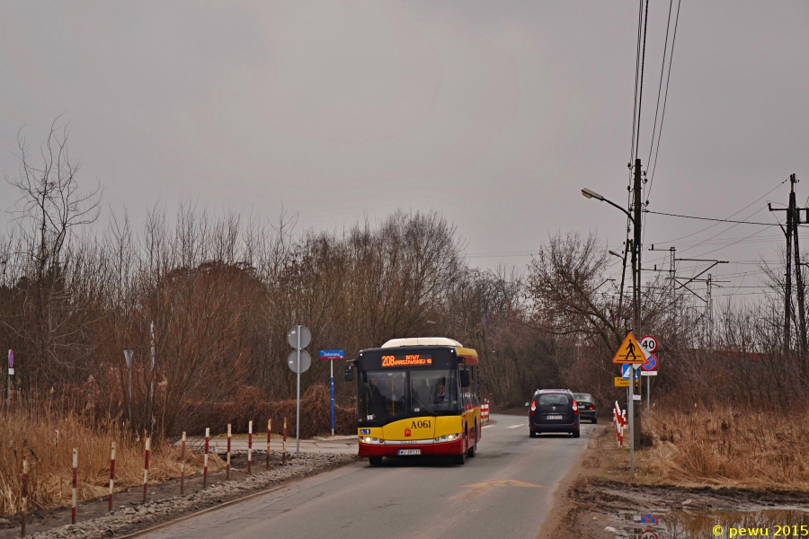 A061
Alpino na 208 przejeżdża właśnie najmniej ucywilizowany odcinek ul. Włodarzewskiej.
Słowa kluczowe: SU8,6 A061 208 Włodarzewska