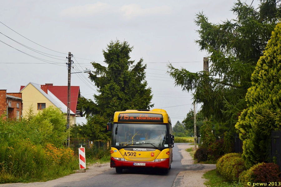 A502
Objazd spowodowany budową kanalizacji w ulicy Starzyńskiego w Dawidach Bankowych i przy okazji nowość, Scanie z PKSu na 715.
Słowa kluczowe: CN270UB OmniCity A502 715 Łady Miklaszewskiego