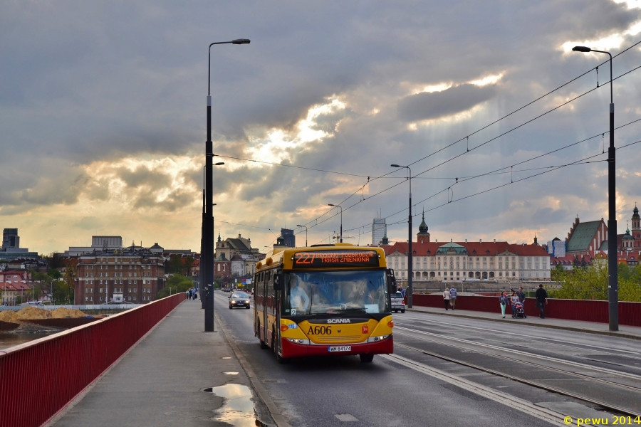 A606
Skania na objeździe mostu Gdańskiego z widokiem na Stare Miasto.
Słowa kluczowe: CN270UB OmniCity A606 227 MostŚląskoDąbrowski