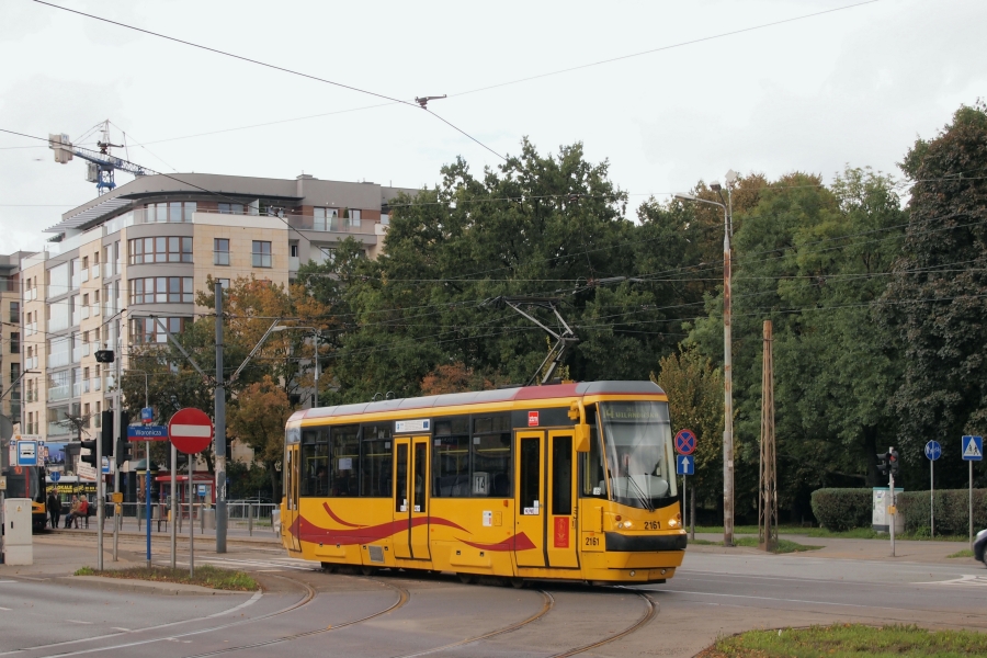 2161
Jak widać hipolity po rozwodach stopniowo przejmują obowiązki solowych stopiątek...
Słowa kluczowe: 123N 2161 14 Puławska