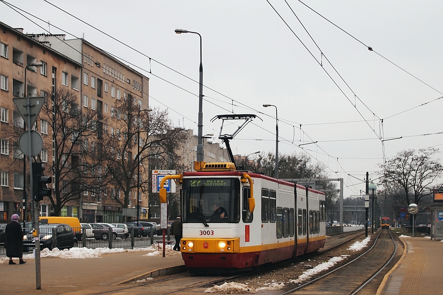 3003
Tego pana na tej konkretnej linii widać chyba raczej rzadko...
Słowa kluczowe: 116Na/1 3003 27 Wolska