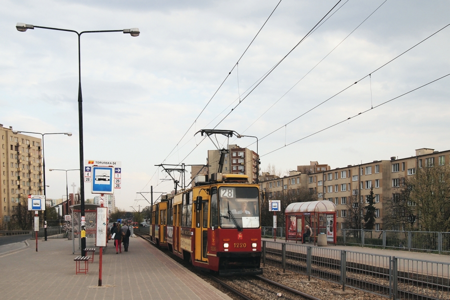 1220+1221
Pamiątka z Bródna: żegnaj 28, witaj (z powrotem) 41...
Słowa kluczowe: 105Na 1220+1221 28 Annopol