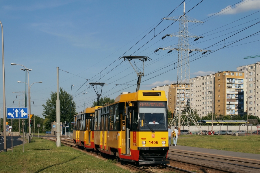 1406+1405
Trudno w to uwierzyć, ale tego składu jeszcze na Omni-Busie nie było ;)
Słowa kluczowe: 105Ne 1406 1405 31 Woronicza