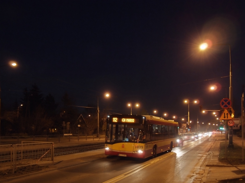 1409
Efekt weekendowego zamknięcia wschodniej jezdni ul. Powstańców Śląskich i skierowania ruchu dwukierunkowo jezdnią zachodnią. 
Słowa kluczowe: SU12 1409 112 PowstańcówŚląskich