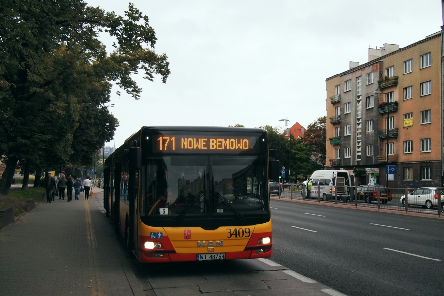 3409
Na 520 też Mana (tylko starszego) można było dziś spotkać...
Słowa kluczowe: LionsCityG 3409 171 Górczewska