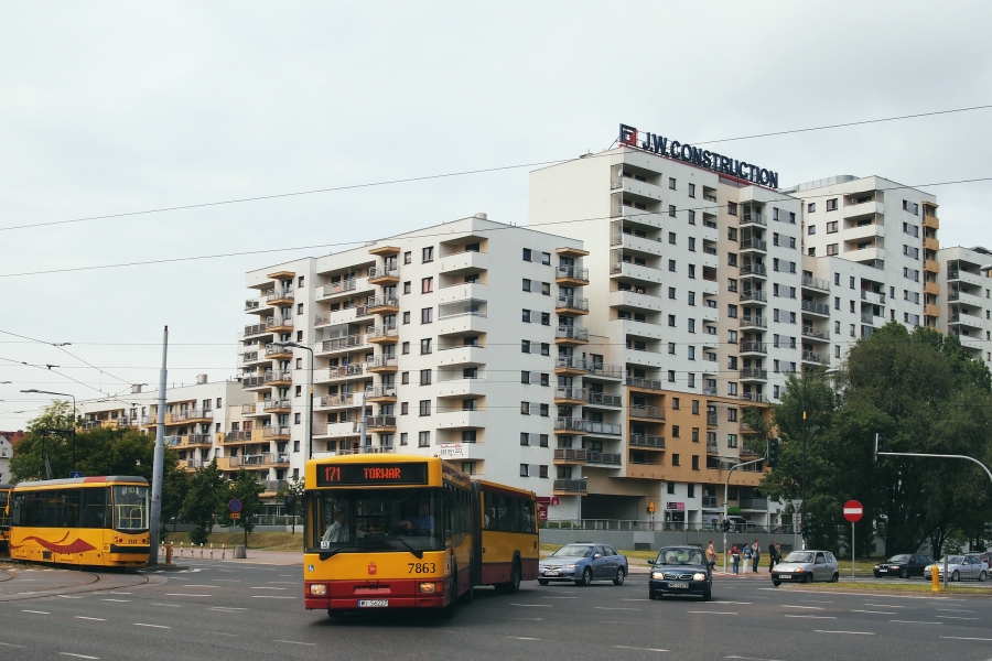 7863
Ciekawe na jakich liniach wkrótce spotkamy ostatnie egzemplarze tych wozów - 124? 331? 394???
Słowa kluczowe: M181M 7863 171 Górczewska PowstańcówŚląskich