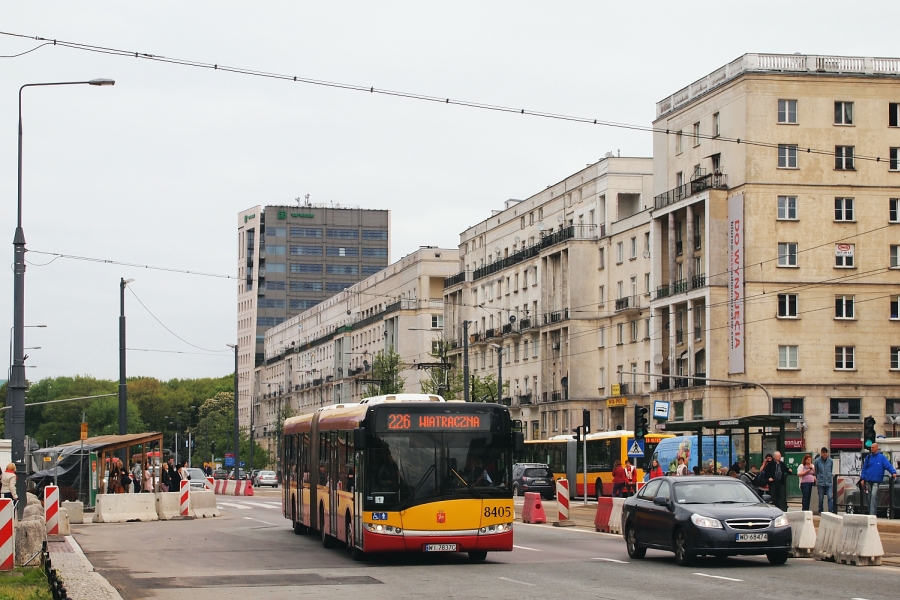 8405
Gdzie pan jedzie? Do Wiatracznej! ;)
Słowa kluczowe: SU18 8405 226 Marszałkowska