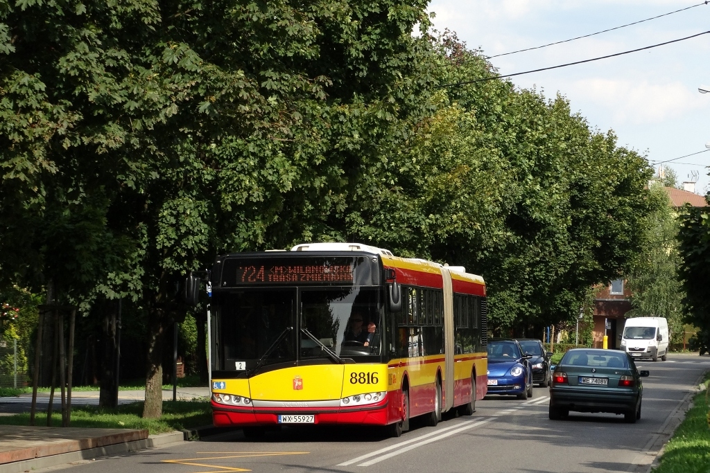 8816
Objazd w Konstancinie przez nieobsługiwaną liniowo ulicę Tysiąclecia Państwa Polskiego. 
Słowa kluczowe: SU18 8816 724 Konstancin-Jeziorna TysiącleciaPaństwaPolskiego