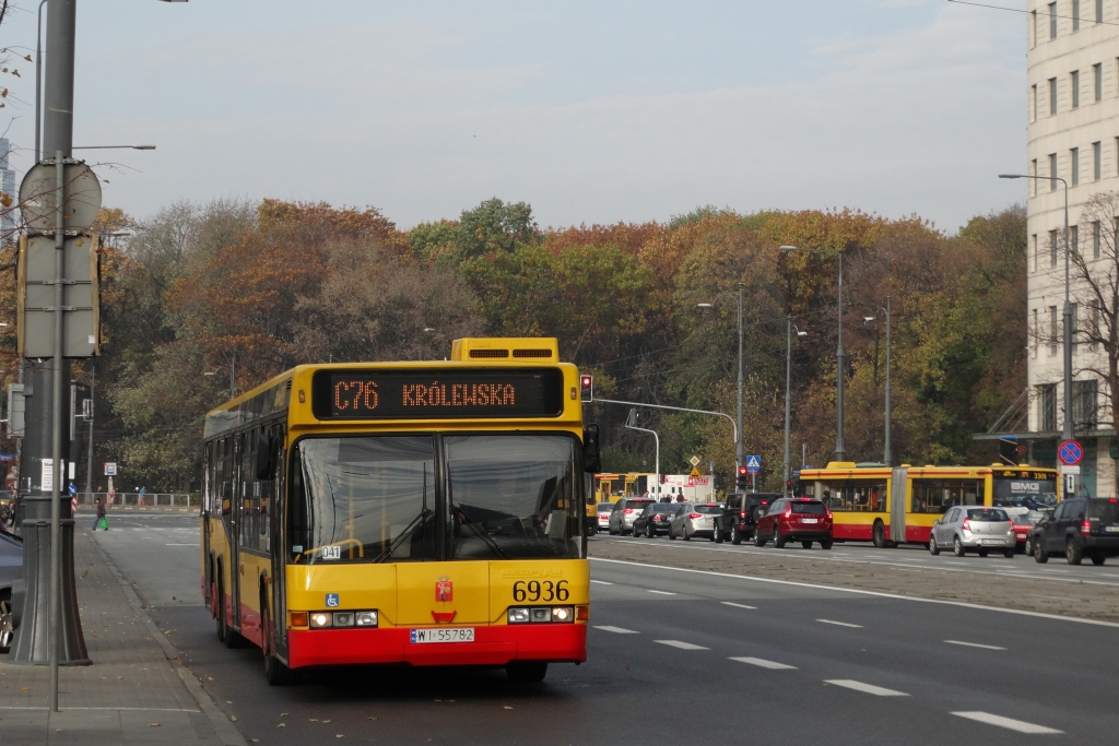 6936
Banalnie, ale z Neoplanem cz. 1
Słowa kluczowe: N4020 6936 C76 Marszałkowska