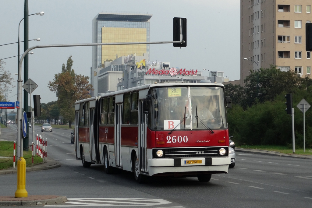 2600
Tego wozu też nie mogło zabraknąć...
Słowa kluczowe: IK280 2600 B Ostrobramska DTP2014