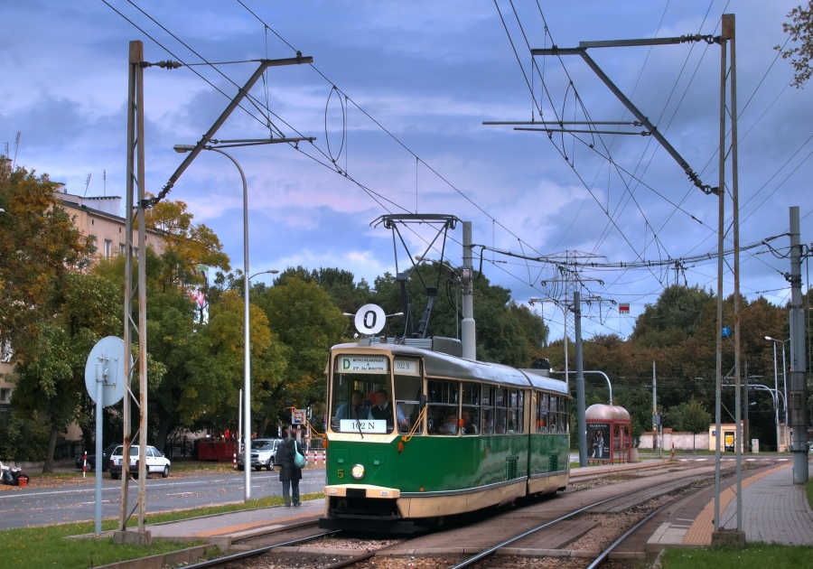 5
Z kronikarskiego obowiązku...
Słowa kluczowe: 102N 5 D Woronicza