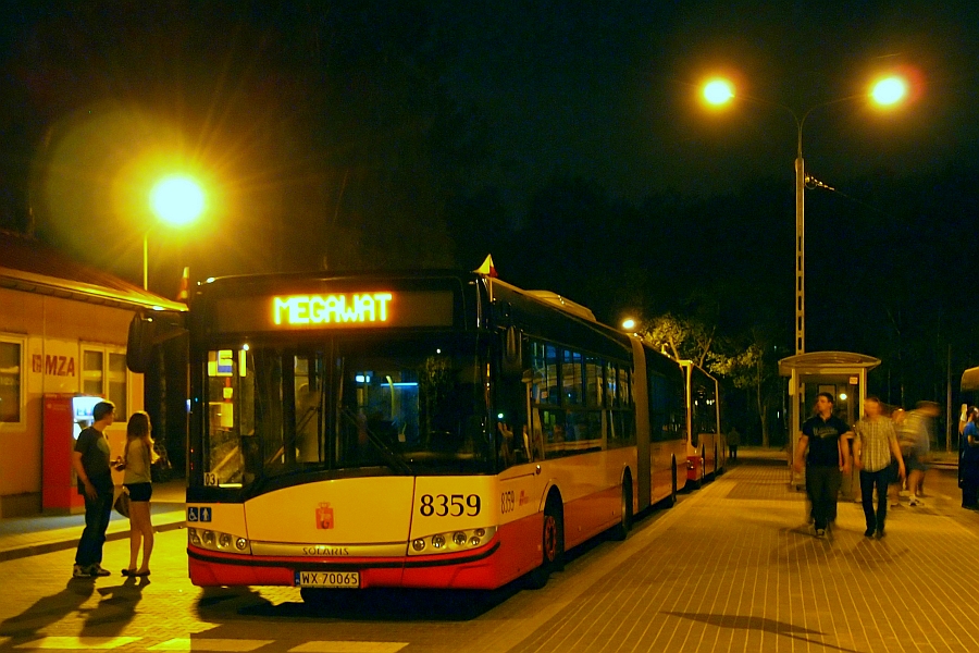 8359
Przez witrynę internetową ZTMu przemknęła niczym meteor informacja o specjalnej rozwozowej linii autobusowej związanej z imprezą "Megawat", odbywającą się w rejonie WATu. Przemknęła i... zniknęła bezpowrotnie.
Linia natomiast w zapowiedzianych wcześniej godzinach 23.00-0.30 funkcjonowała w najlepsze.
Słowa kluczowe: SU18 8359 Megawat StareBemowo