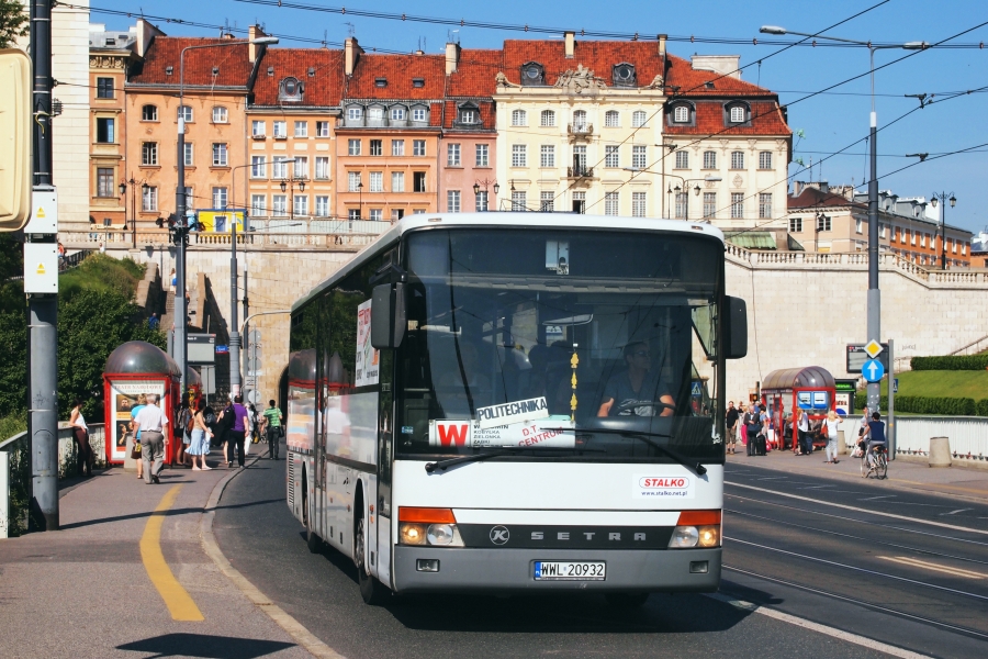 WWL 20932
Jak widać także i prywaciarze zareagowali na przerwanie ruchu metra na centralnym odcinku...
Słowa kluczowe: Setra S315UL WWL20932 W alejaSolidarności