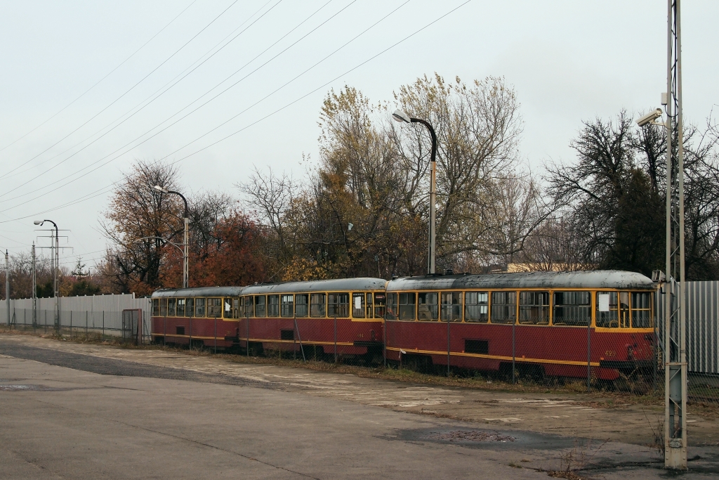 304, 484, 429
Taki niby potrójniak w ramach epilogu.
Słowa kluczowe: 13N 304 484 429 Obozowa