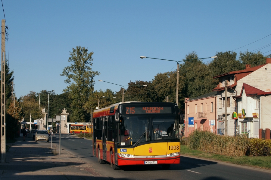 1008
Rozkład tejże linii został tak ułożony, że faktycznie wozy jadą razem z autobusami linii 196 (z Mokrego Ługu od AONu idealnie, w drugą stronę jest minuta różnicy). 
Słowa kluczowe: SU10 1008 Z15 alejaChruściela