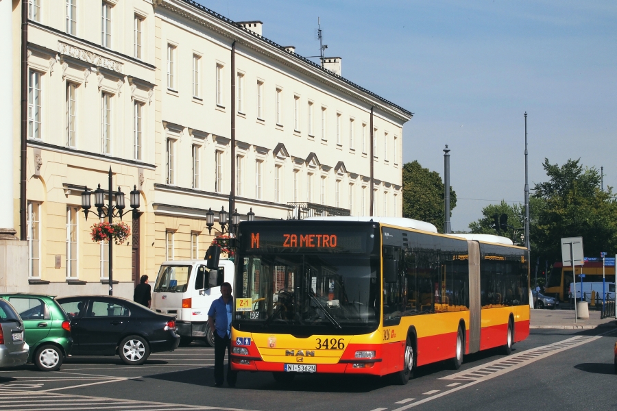 3426
Z-1bis oczekuje na odjazd...
Słowa kluczowe: LionsCityG 3426 Z-1 placBankowy