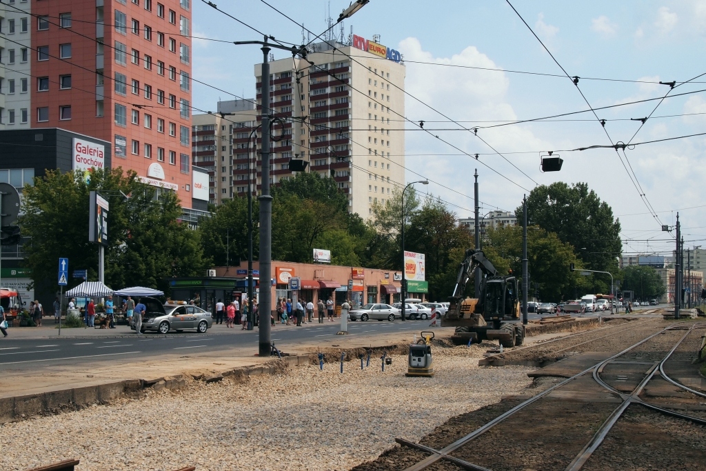 rondo Wiatraczna
Jak widać - nie tylko na Bemowie, Tarchominie czy na ul. Prostej dzieje się coś w temacie torów tramwajowych.
Słowa kluczowe: tory Grochowska Wiatraczna