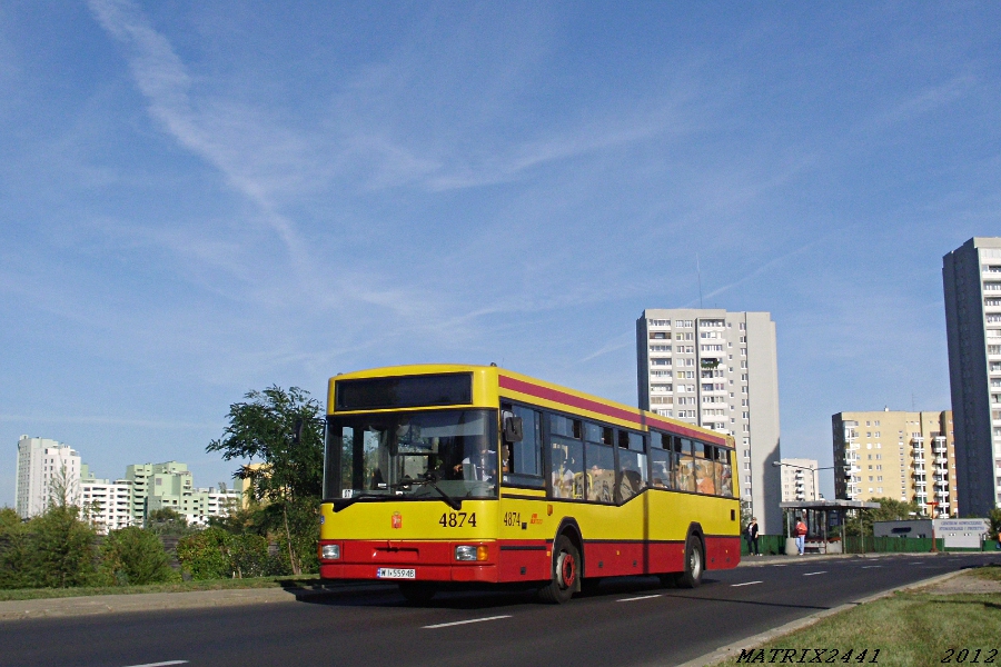 4874
Jelcz M121M prod. 1998

Tak z innej strony. Wiem, że trochę niestety kompresja zjadła...
Słowa kluczowe: M121M 4874 181 Mickiewicza