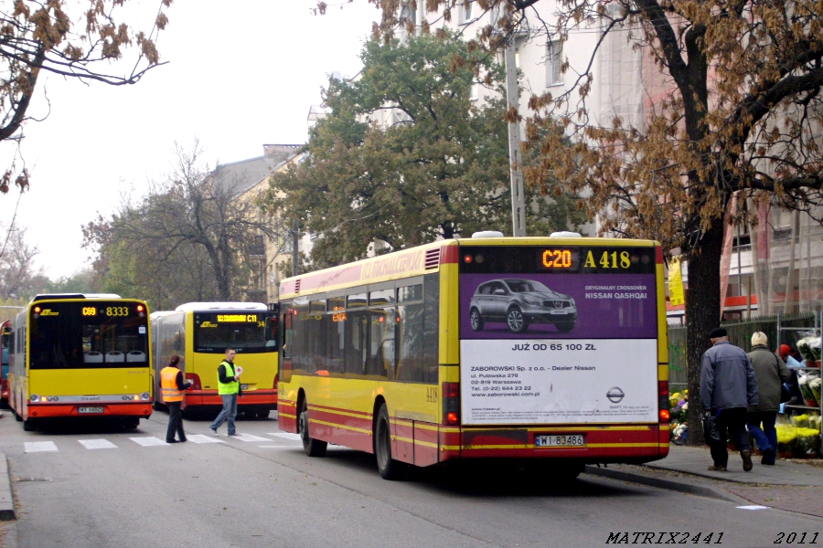 A418
MAN NL223 prod. 2003

Kolejny obraz tłoku na Kołowej podczas kursowania linii cmentarnych. Tutaj dość nowa linia - C20, która w 2011 roku obsługiwana była przez ITS, a w tym roku obsłuży ją Stalowa. Kolejną ciekawostką obsługową dotyczącą tegorocznych cmentarek, jest obsługa mojej kochanej C13 przez Stalową oczywiście, jak co roku oraz... ITS.
Słowa kluczowe: NL223 A418 8333 C20 Kołowa WS2011