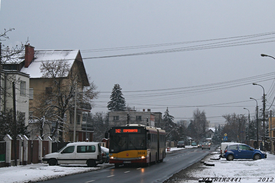 8834
Solaris urbino 18 prod. 2008

Jak to mawia Ferdziu Kiepski "Nadejszła wiekopomna chwiła..." i moja poczciwa, ale buntownicza małpka poszła na półkę, a jej miejsce zajęła lustrzanka. Dopiero się uczę to obsługiwać, więc jak coś jest nie tak, to piszcie.

Foto z decykacją dla Domasa, Prospera i Professora, któremu życzę szybkiego powrotu do zdrowia.
Słowa kluczowe: SU18 8834 512 Codzienna