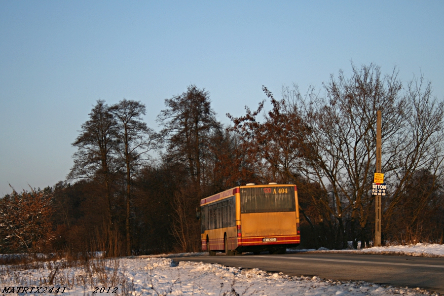 A404
MAN NL223 prod. 2003

MANik zmierza w stronę Olesina przejeżdżając drogą wokół której poza paroma wyjątkami... nie ma właściwie nic...
Słowa kluczowe: NL223 A447 120 KątyGrodziskie