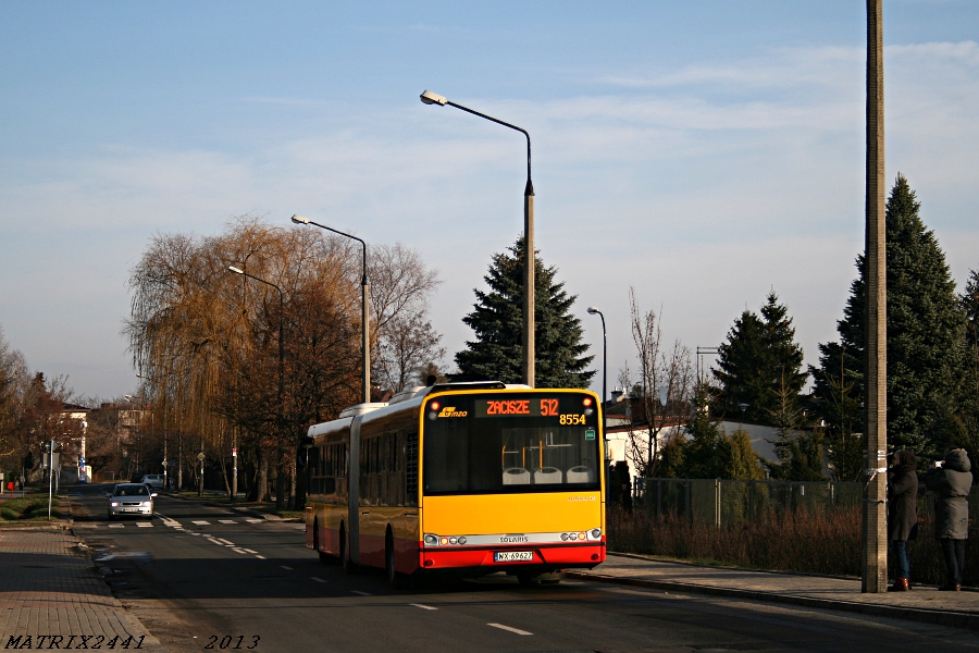 8554
Solaris Urbino 18 prod. 2011

Nareszcie na bardzo klimatycznej ulicy Rolanda jest jakaś linia na stałe! :D

Solaris przejeżdża właśnie obok świeżutkiego przystanku Kanał Bródnowski.
Słowa kluczowe: SU18 8554 512 Rolanda