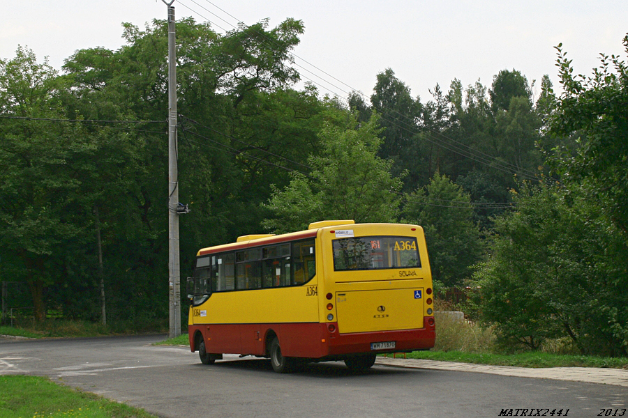 A364
Autosan H7-20 Solina prod. 2008

Linia 161 to - według mnie - najbardziej klimatyczna linia z zakresu 1xx. Kiedyś pomykały na niej ostrobramskie Ikarusy, teraz po wawerskich dziurawych drogah telepią się Soliny. Zbójnogórska pętla należy do najbardziej zacisznych i klimatycznych. Jest tu naprawdę pięknie.
Słowa kluczowe: H7-20 Solina A364 161 ZbójnaGóra