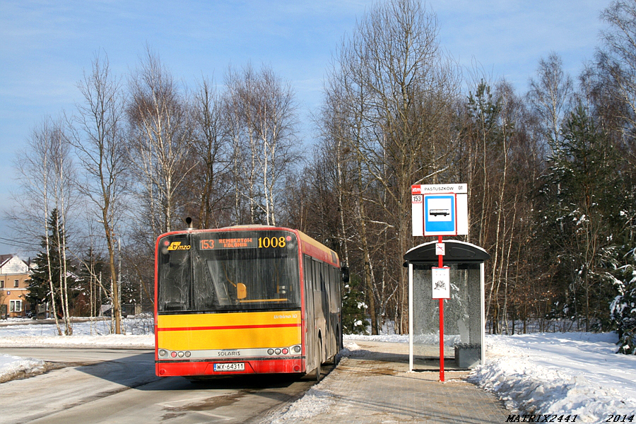 1008
Solaris Urbino 10 prod. 2010

Słońce ustawiło się tak, a nie inaczej, więc trzeba było się skusić na uwiecznienie w taki sposób sympatycznego Ostrobramskiego Solarisa czekającego na odjazd z nowej, klimatycznej pętli w Rembertowie.
Słowa kluczowe: SU10 1008 153 Pastuszków