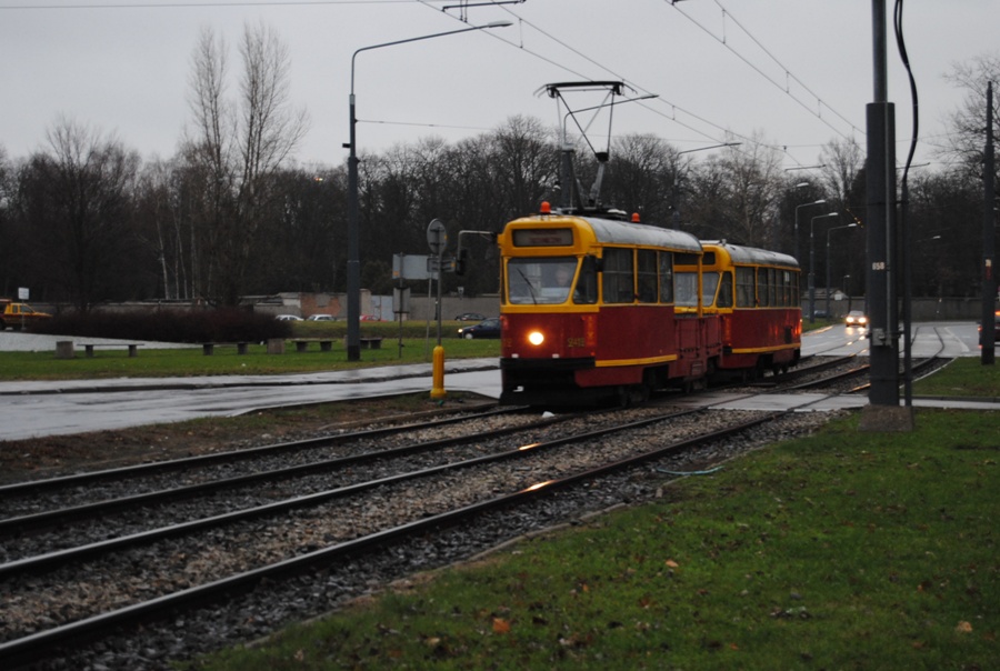 2412+278
Teraz parówki czeka już tylko taki los
Słowa kluczowe: 13N R3