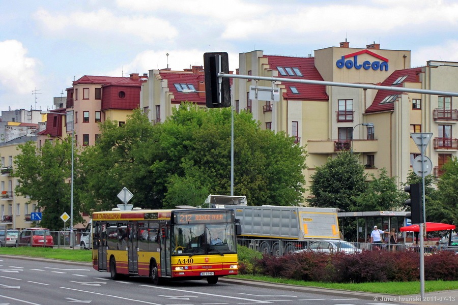 A440
212 całkiem niedawno.
Słowa kluczowe: NL223 A440 212 RondoŻaba