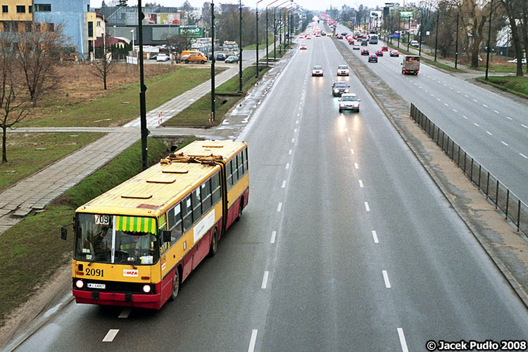 2091
709 to długo była ostoja Ikarusów.
Słowa kluczowe: IK280 2091 709 Puławska