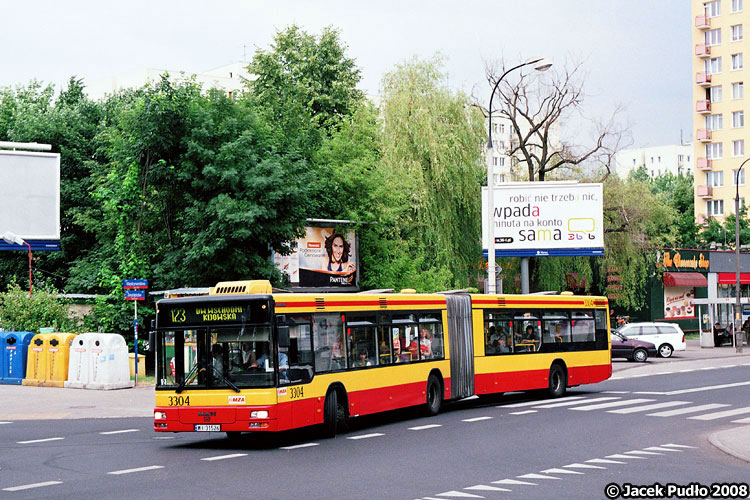 3304
Tutaj za to pojawiło się rondo.
Słowa kluczowe: NG313 3304 123 Międzynarodowa