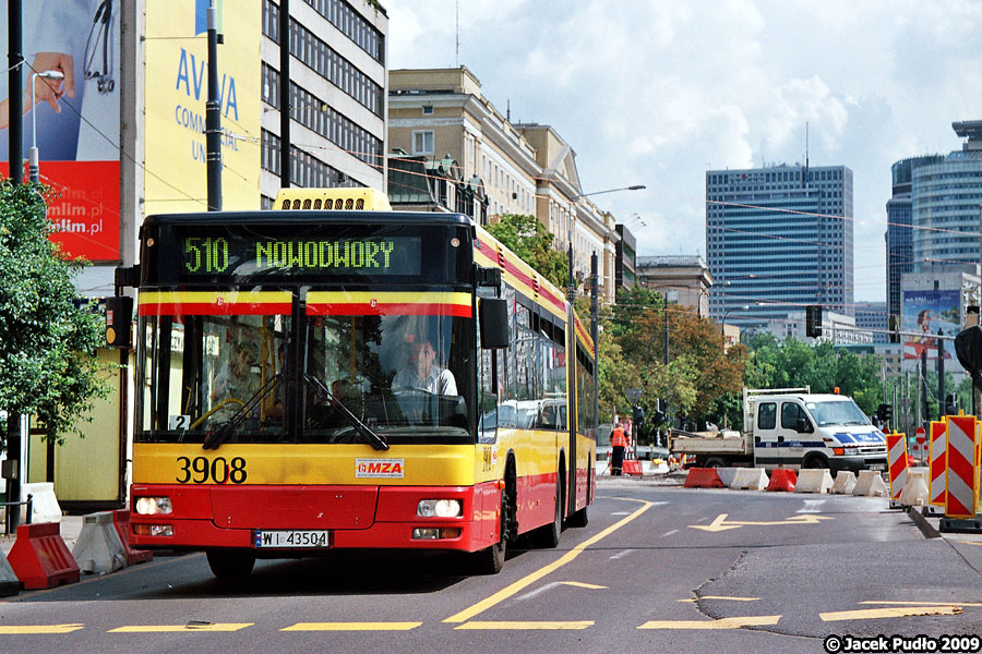 3908
Torowisko pod Feminą w czasie przebudowy. Czas jazdy w korkach nie był chyba jednak zbyt atrakcyjny. 
Słowa kluczowe: NG313 3908 510 JanaPawłaII