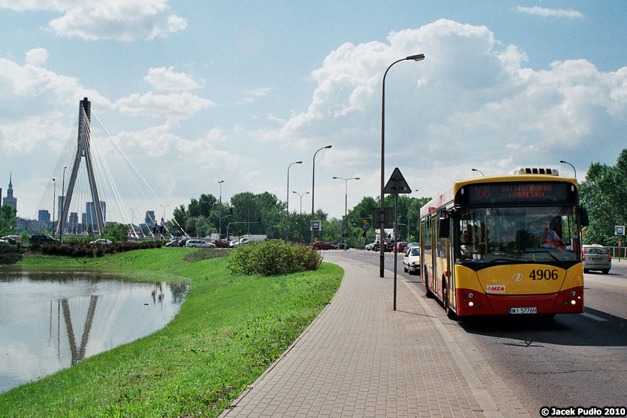 4906
Po lewej widać ślad po powodzi z 2010 r.
Słowa kluczowe: M121I 4906 166 Zamoście